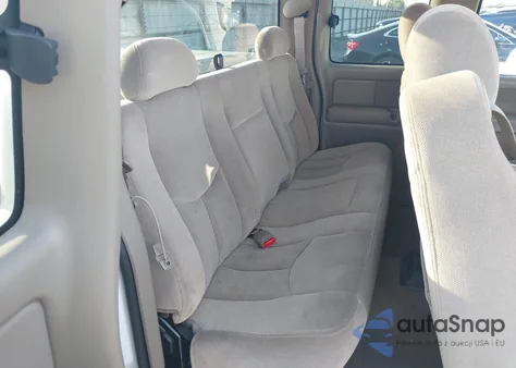 2003 GMC Sierra 1500 Sle z USA, uszkodzony, nr VIN 2GTEC19VX31296865